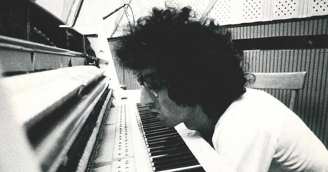 Franco Battiato in un ritratto di Roberto Masotti