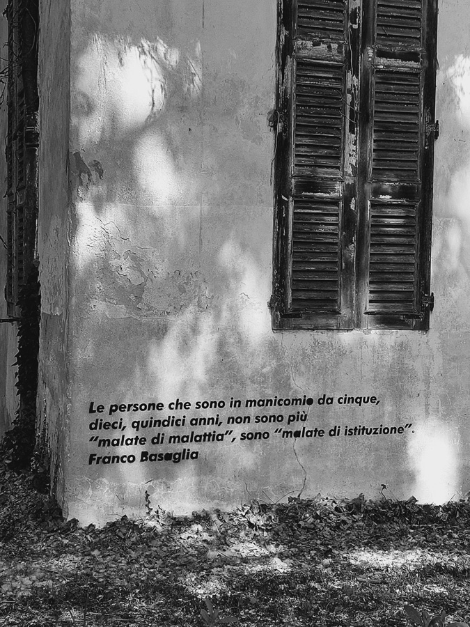 Reportage dalla mostra I percorsi della pazzia